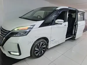 Nissan Serena 2021