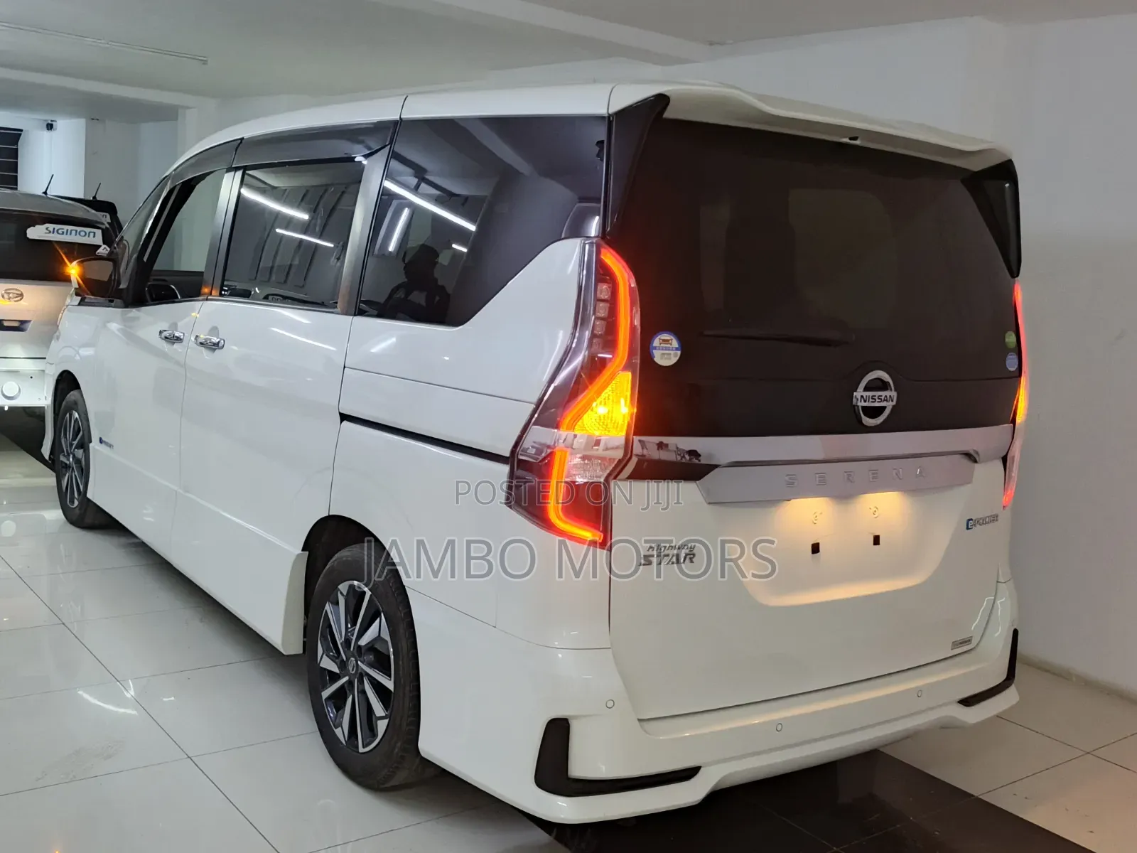 Nissan Serena 2021