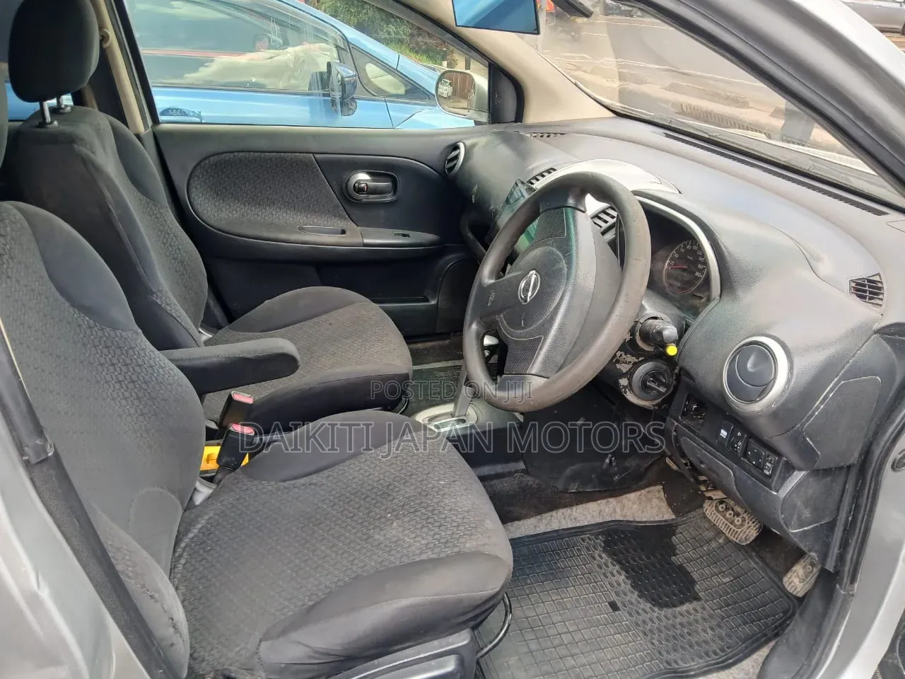 Nissan Note 2012 Silver