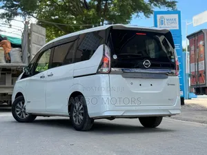 Nissan Serena 2020