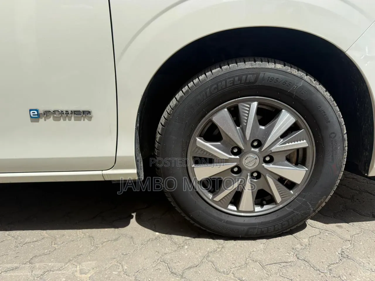 Nissan Serena 2020