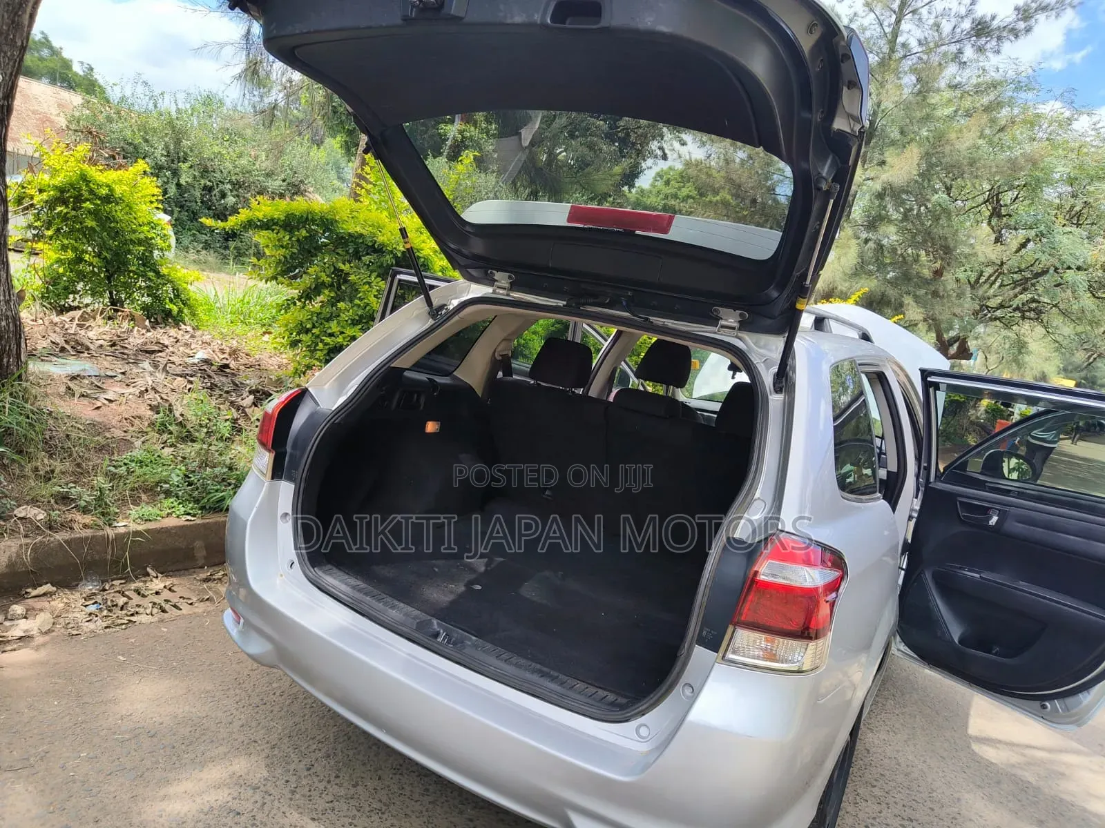 Toyota Corolla Fielder 2015 Silver