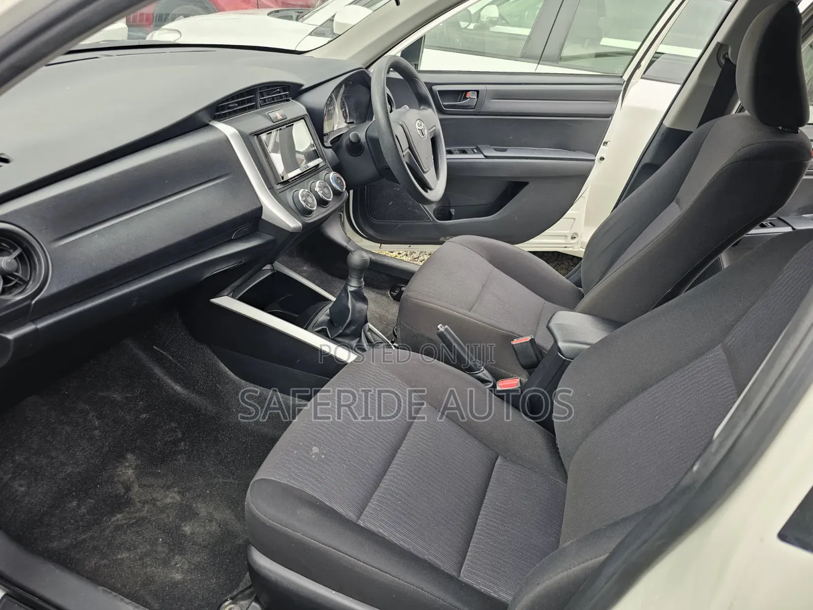 Toyota Corolla Fielder 2019 White