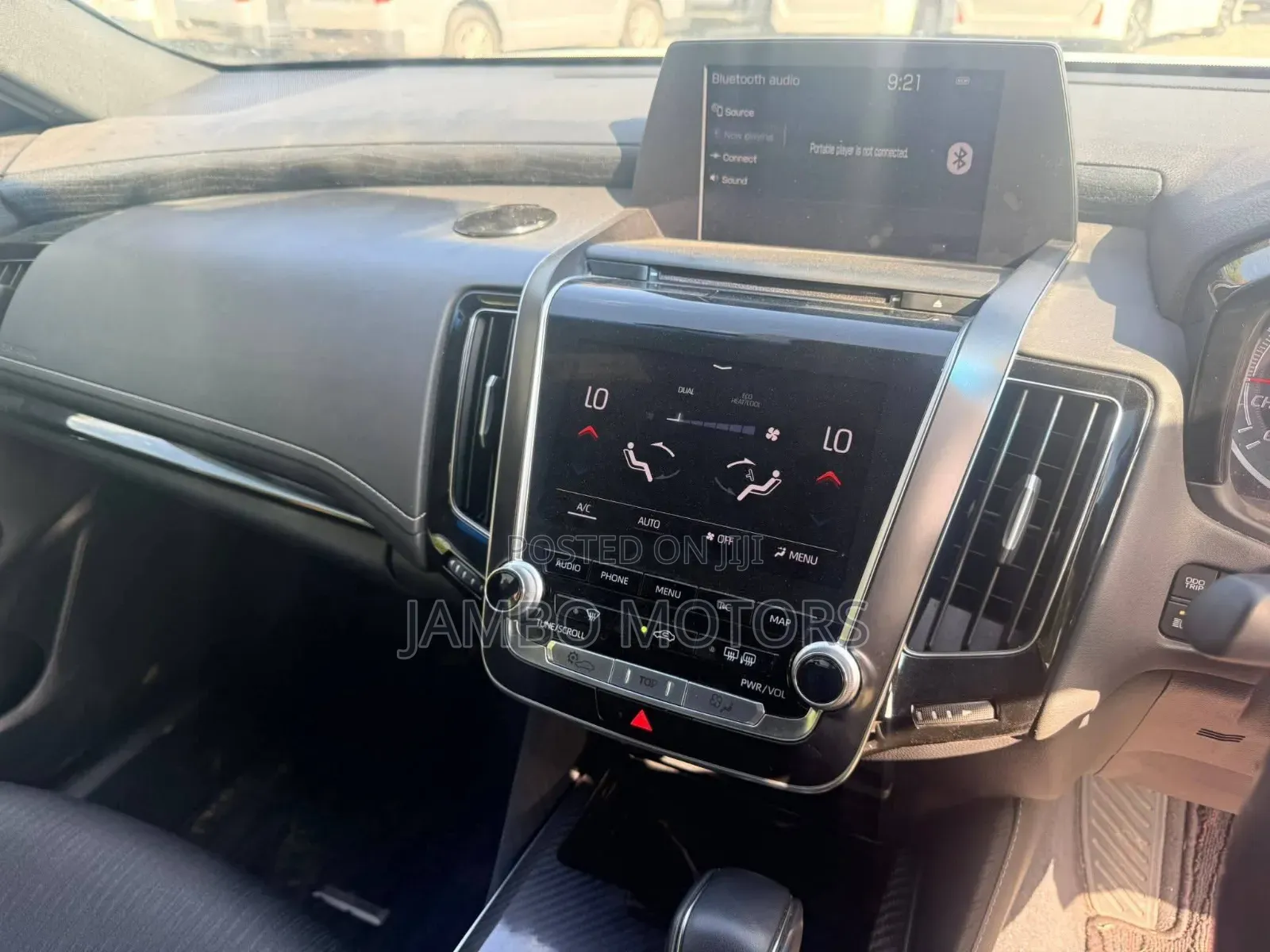 Toyota Crown 2019