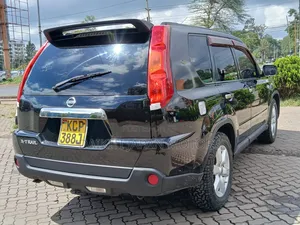 Nissan X-Trail 2010 Black
