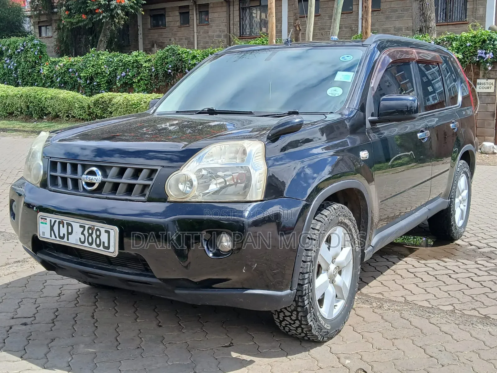 Nissan X-Trail 2010 Black