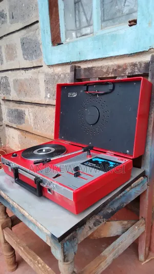 Record Player Turntable