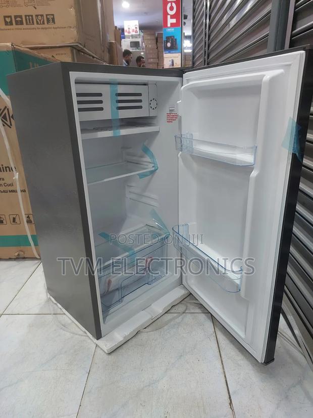 Smart Pro SFR-120-Dt-I Single Door Refrigerator - 90 Litres - Silver - thumbnail 3