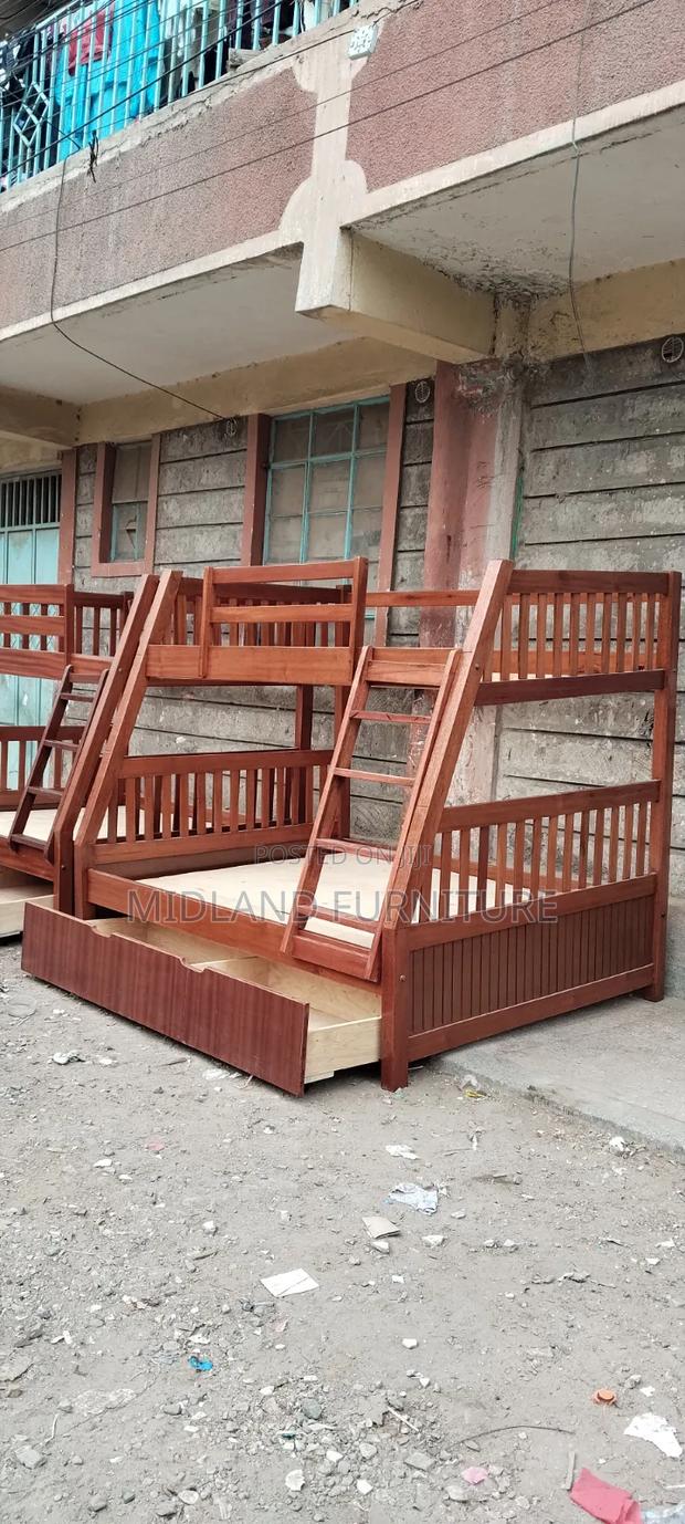 Mahogany Double Decker 5x6. Pay on Delivery