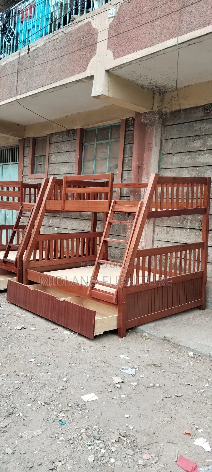 Mahogany Double Decker 5x6. Pay on Delivery