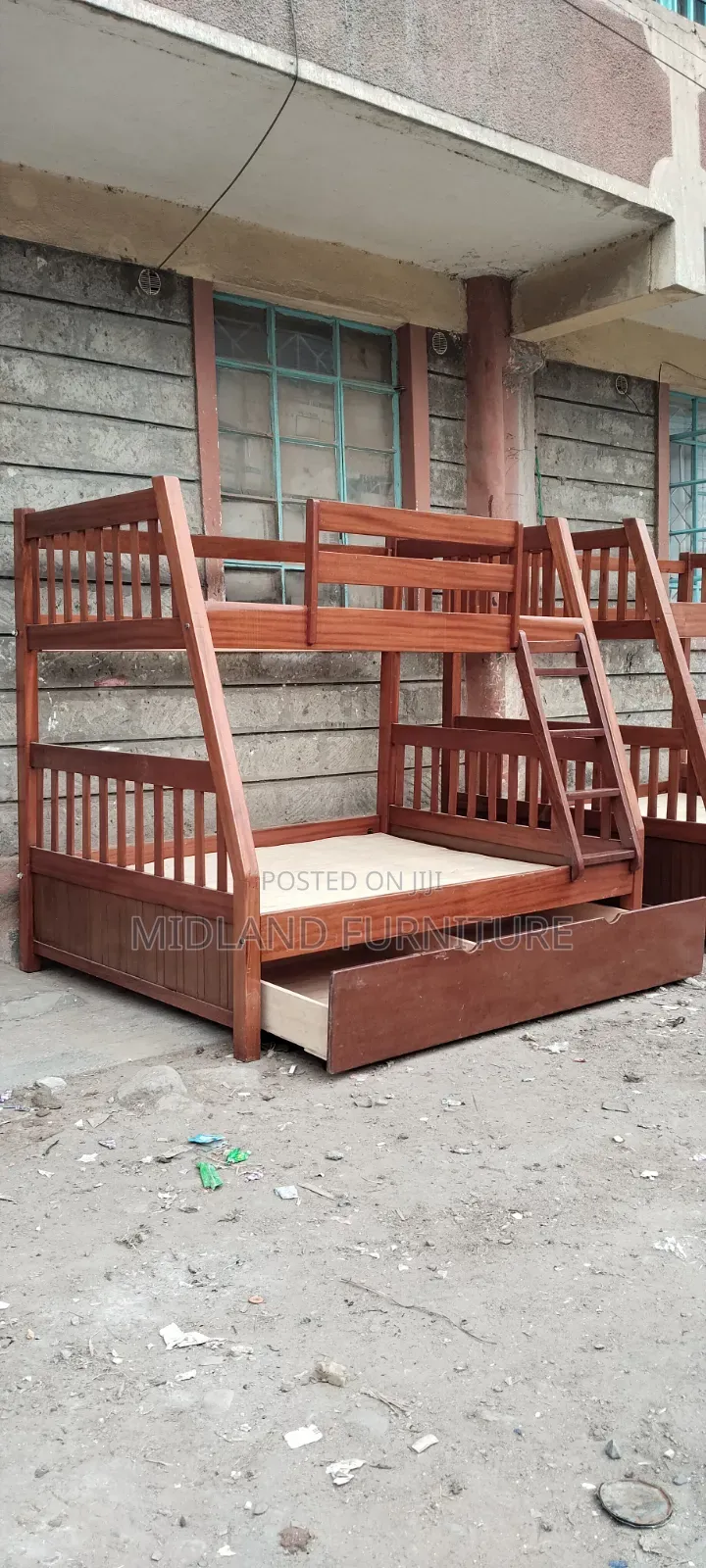 Mahogany Double Decker 5x6. Pay on Delivery