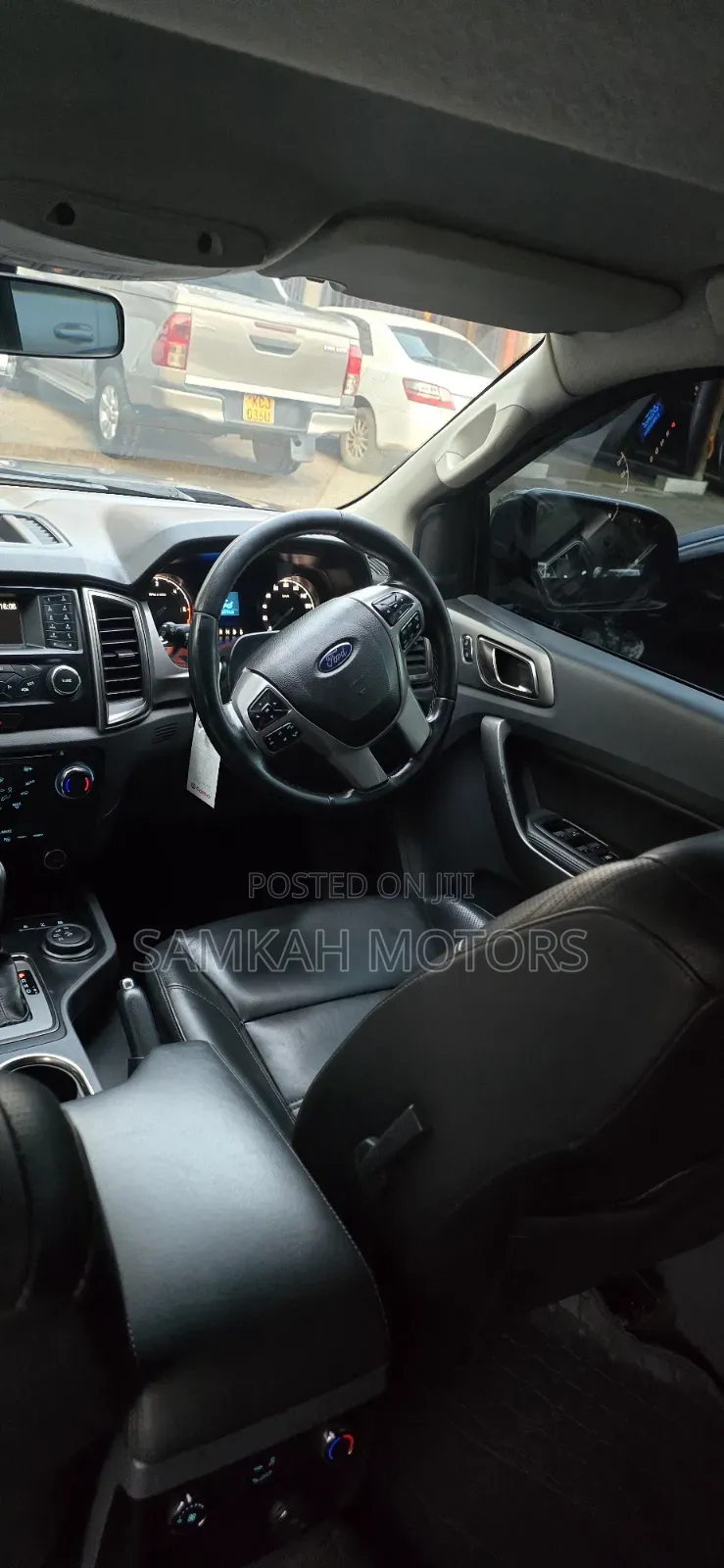 Ford Everest 2019 Gray