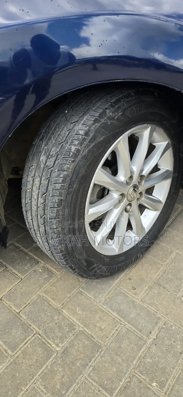 Toyota Crown 2011 Blue