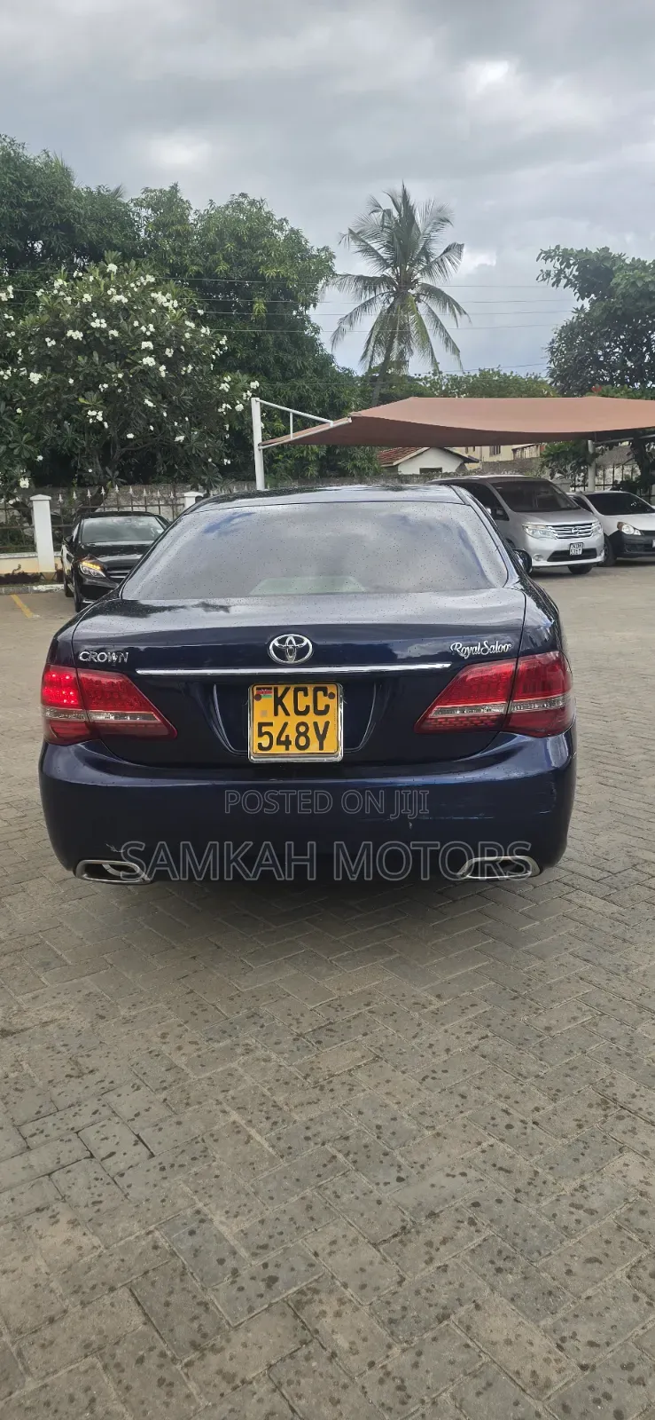 Toyota Crown 2011 Blue