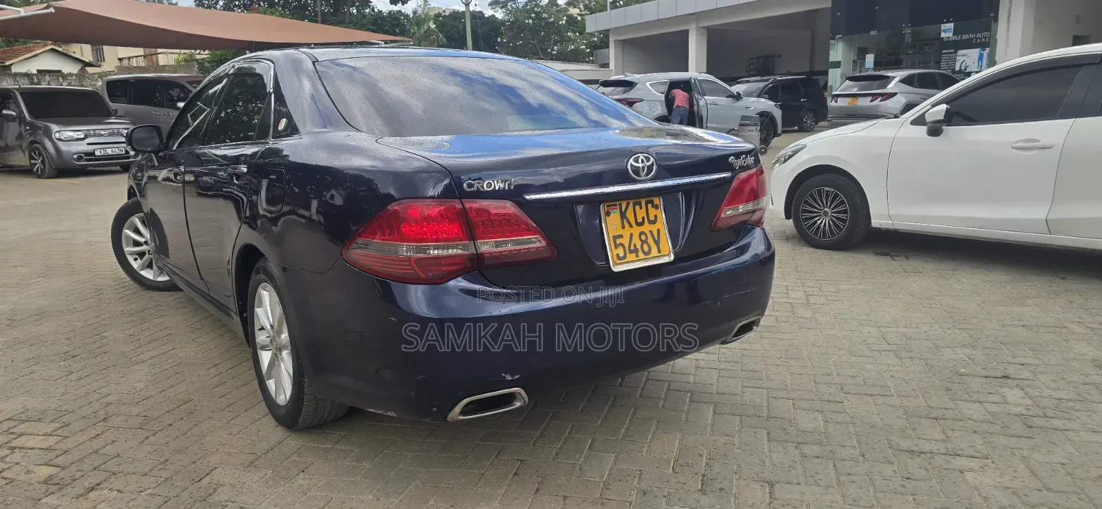 Toyota Crown 2011 Blue