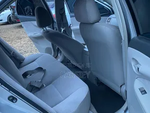 Toyota Axio 2011 Silver