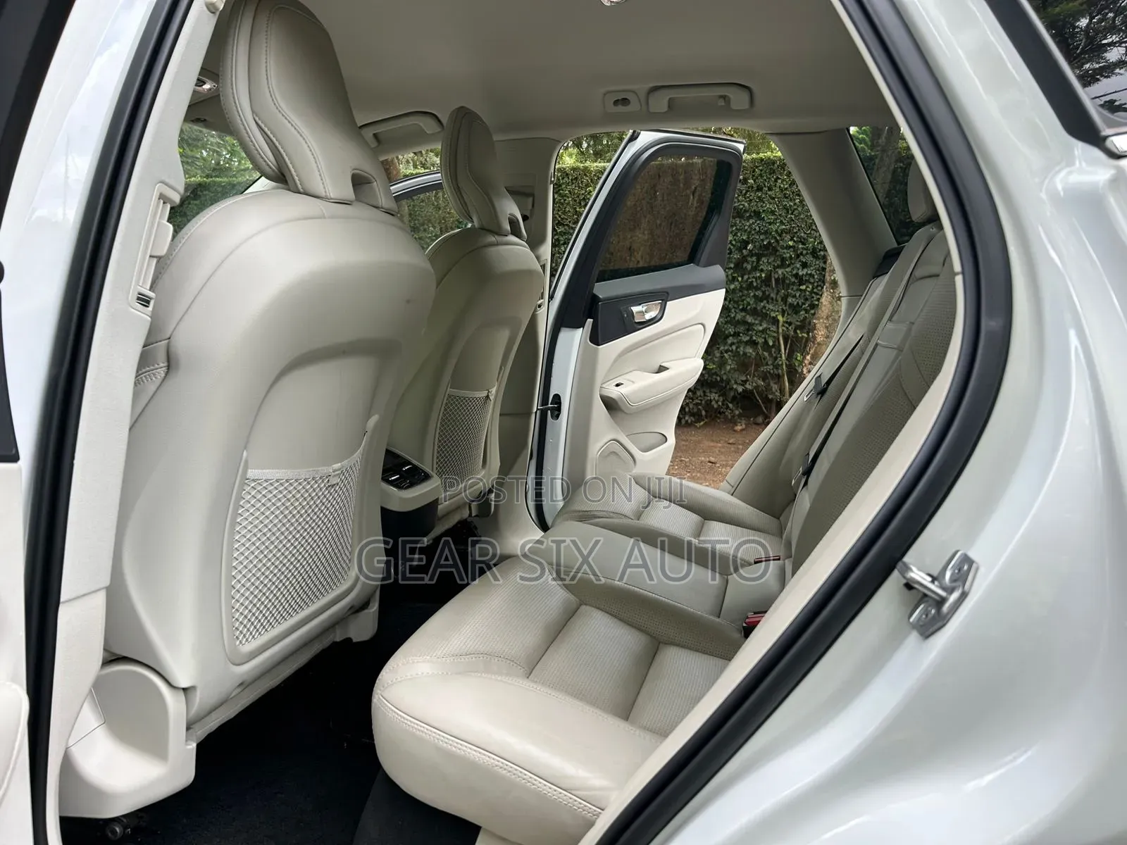Volvo XC60 2020 White