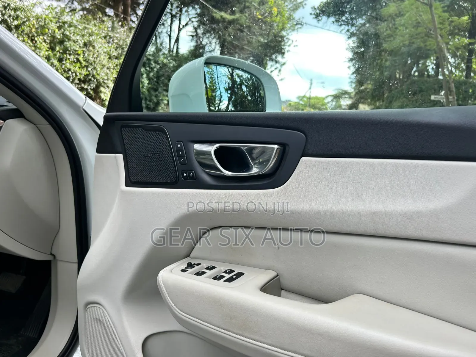 Volvo XC60 2020 White