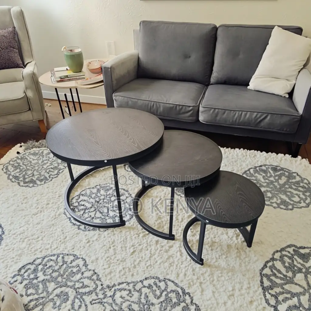 Nesting Table; Luxury Modern 3 Piece Glass Top Coffee Tables