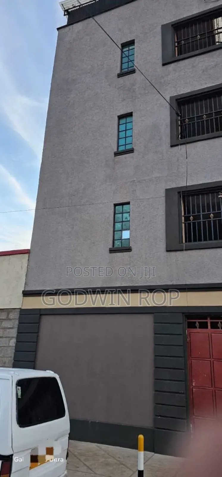 19bdrm Apartment in Kapsoya for sale