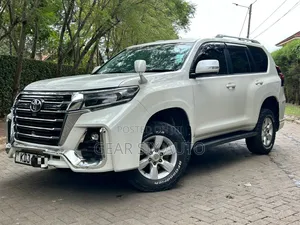 Toyota Land Cruiser Prado 2016 White
