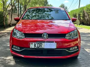 Volkswagen Polo 2017 Red