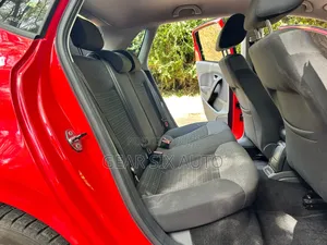 Volkswagen Polo 2017 Red