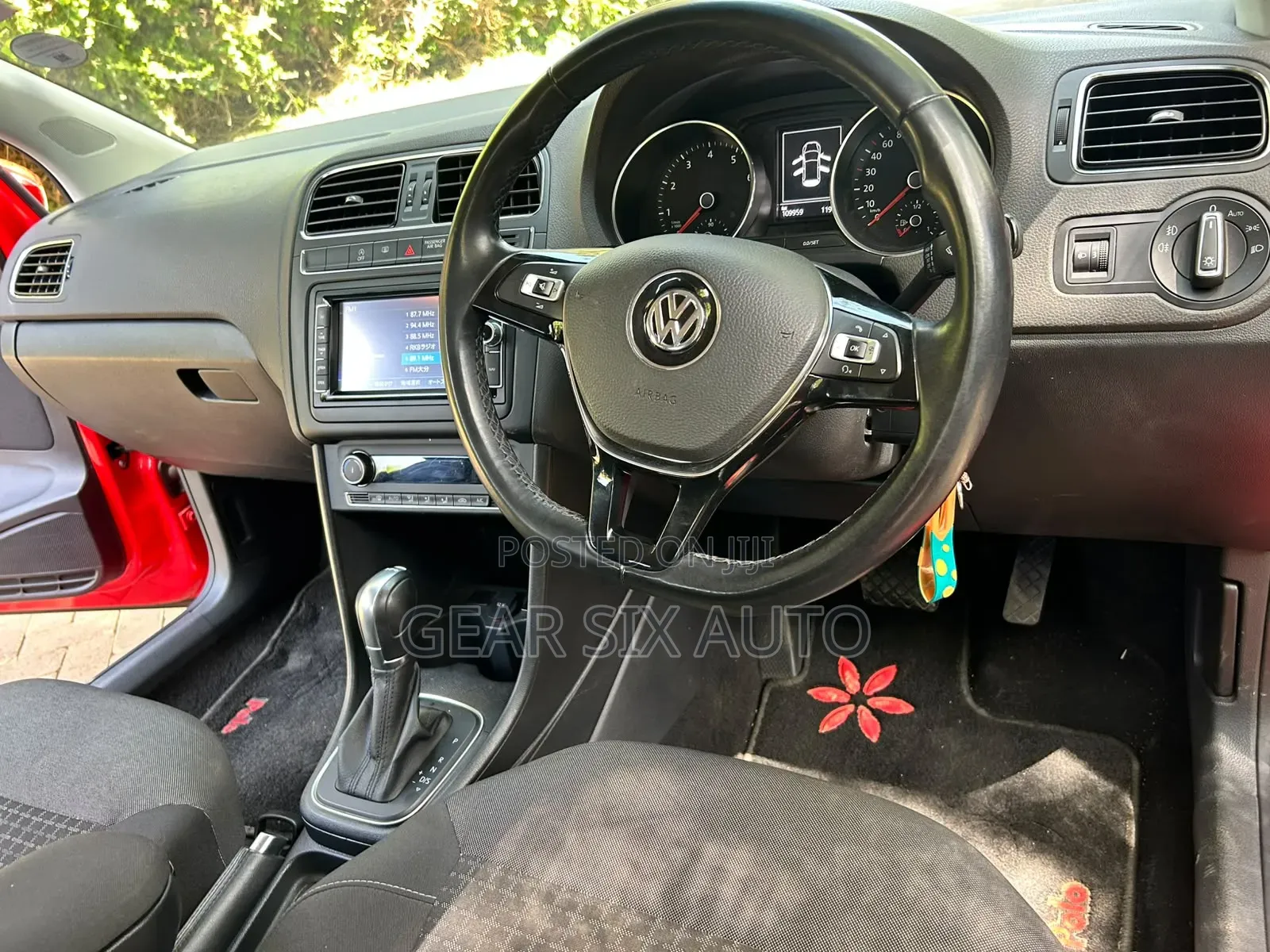 Volkswagen Polo 2017 Red