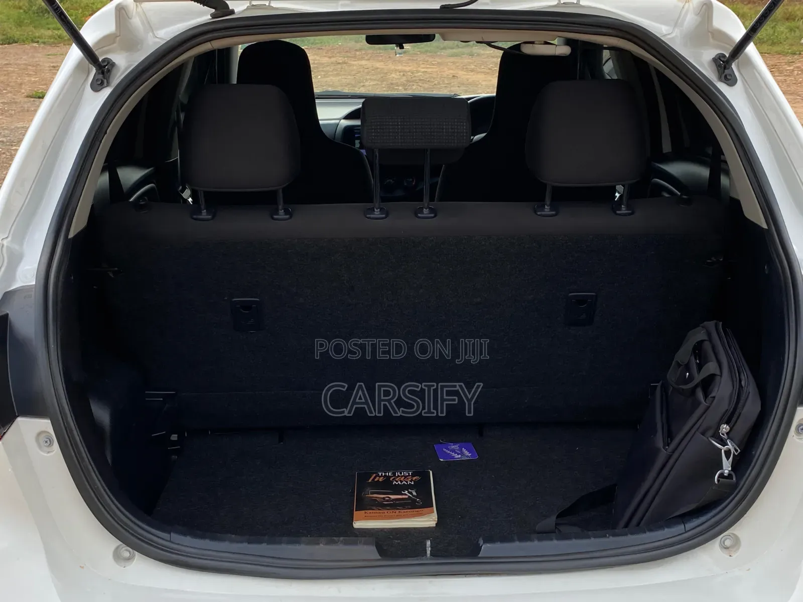 Toyota Vitz 2018 White