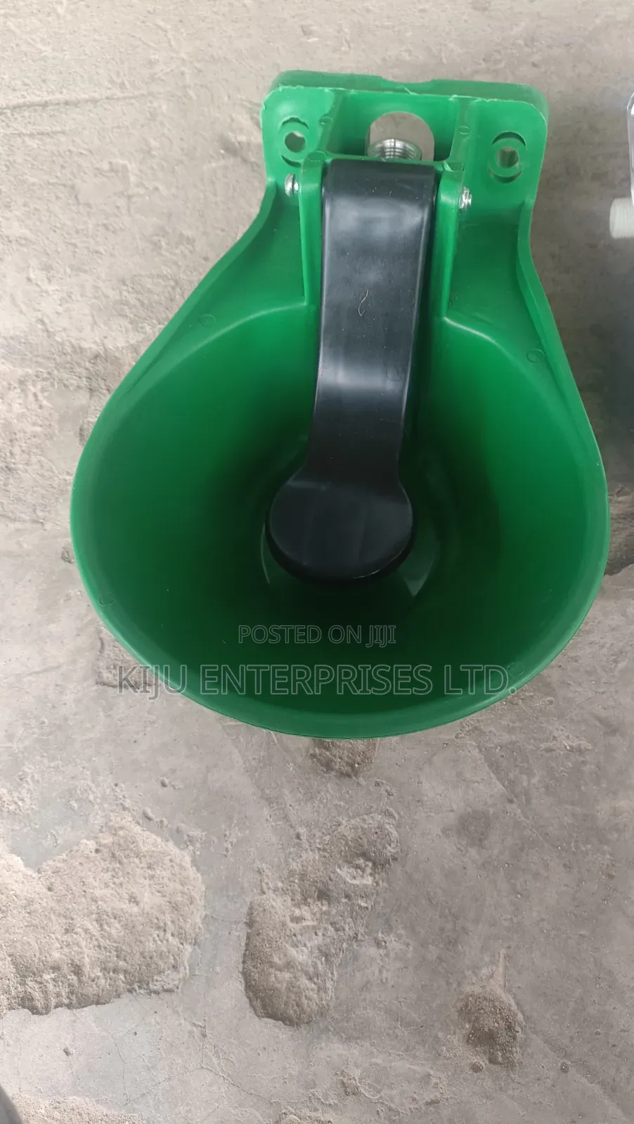 Automatic Cow Drinker / Livestock Water Bowl – Heavy Duty