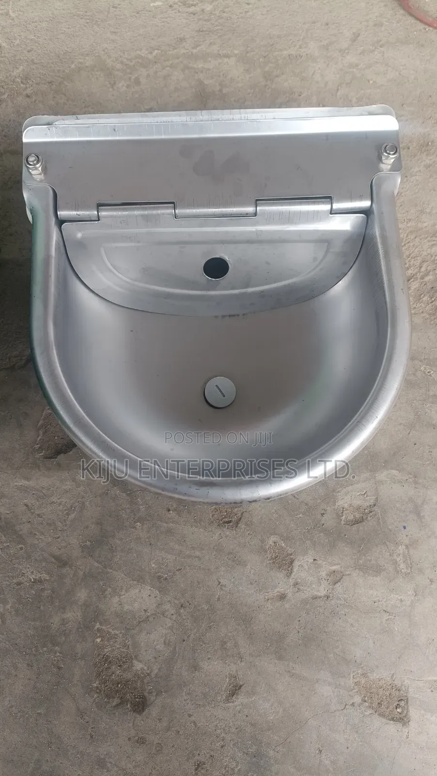 Automatic Cow Drinker / Livestock Water Bowl – Heavy Duty