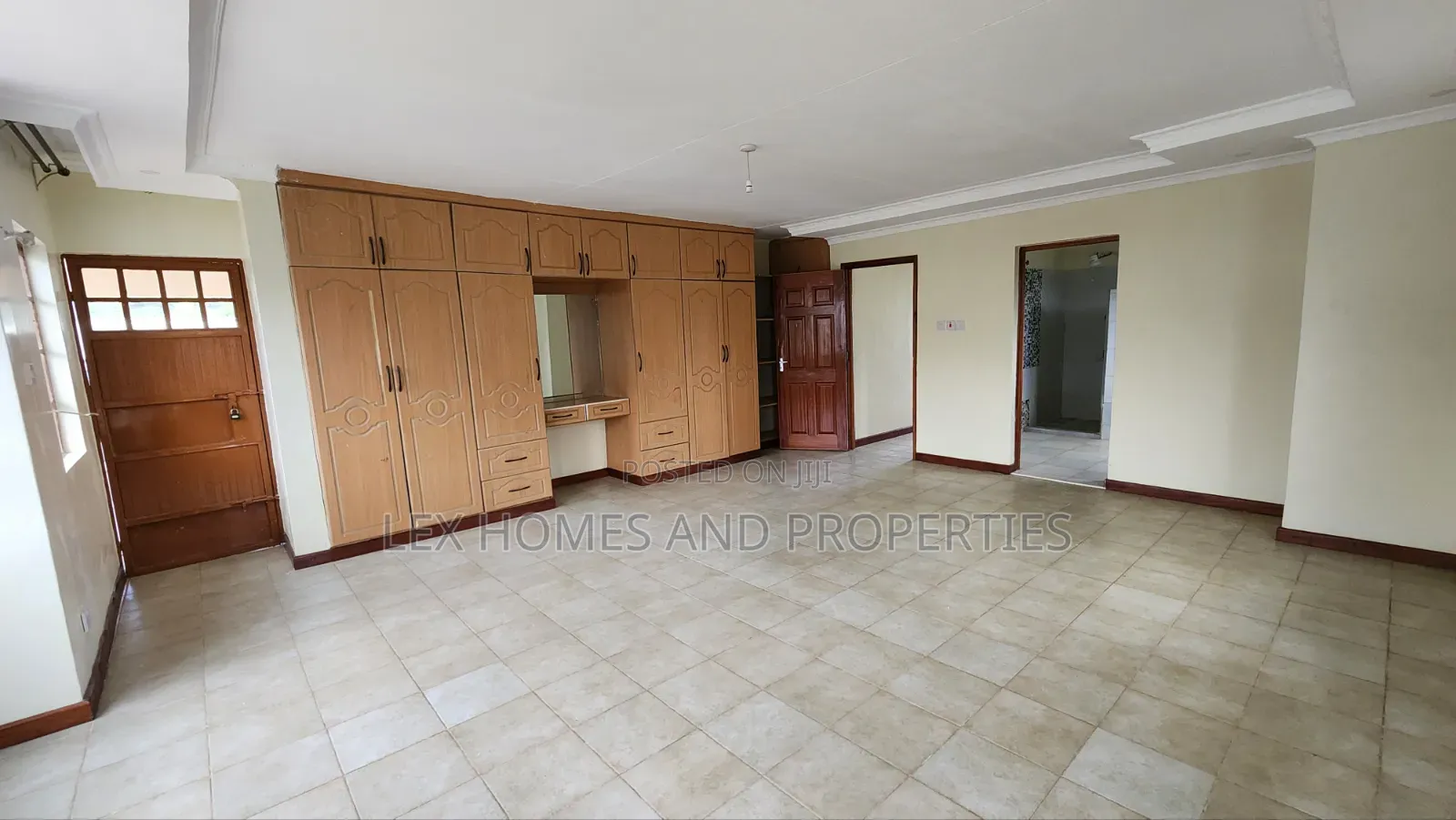5bdrm Maisonette in Nkoroi for rent