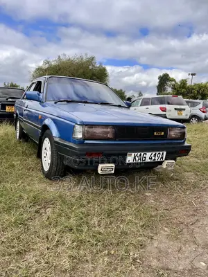 Nissan Sunny 1995 Blue