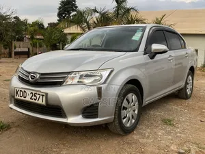 Toyota Axio 2014 Silver