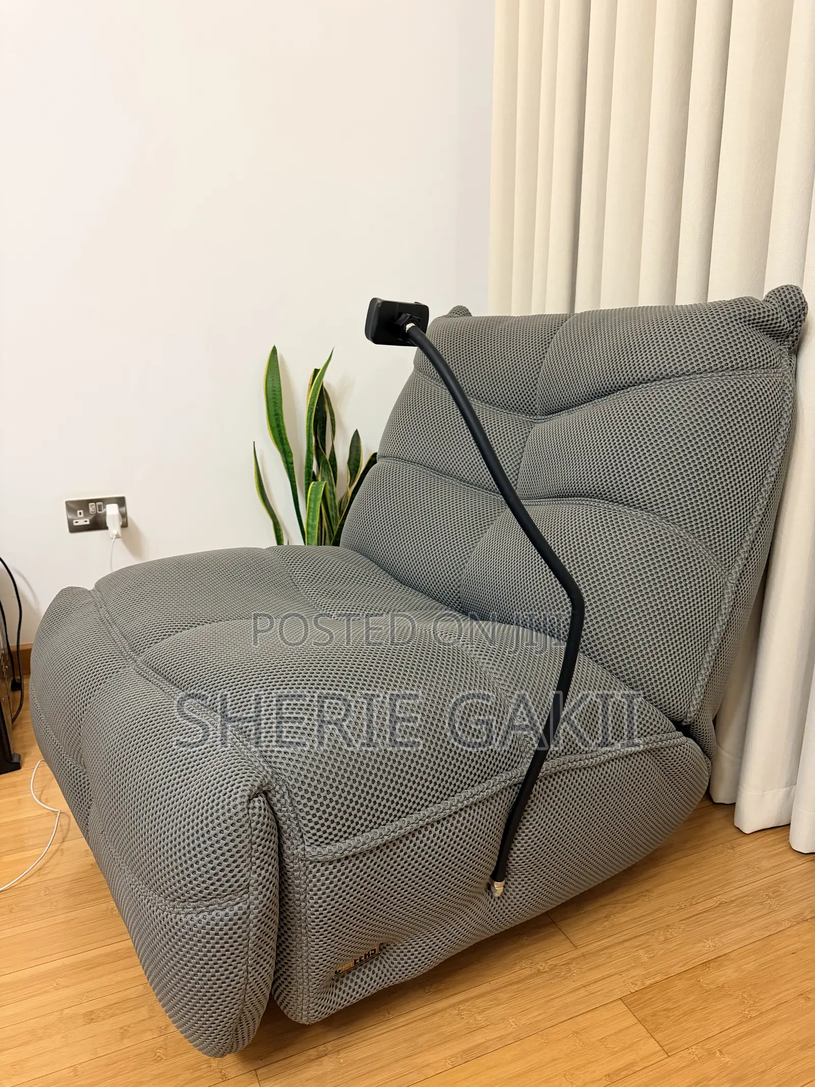 Swivel Recliner With Phone Holder