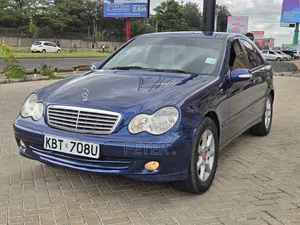 Mercedes-Benz C200 2005 Blue