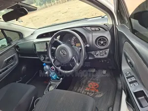 Toyota Vitz 2018 White
