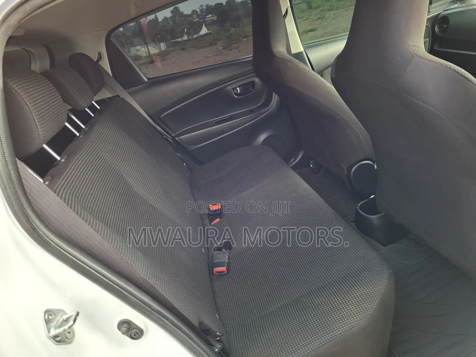 Toyota Vitz 2018 White