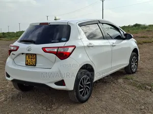 Toyota Vitz 2018 White