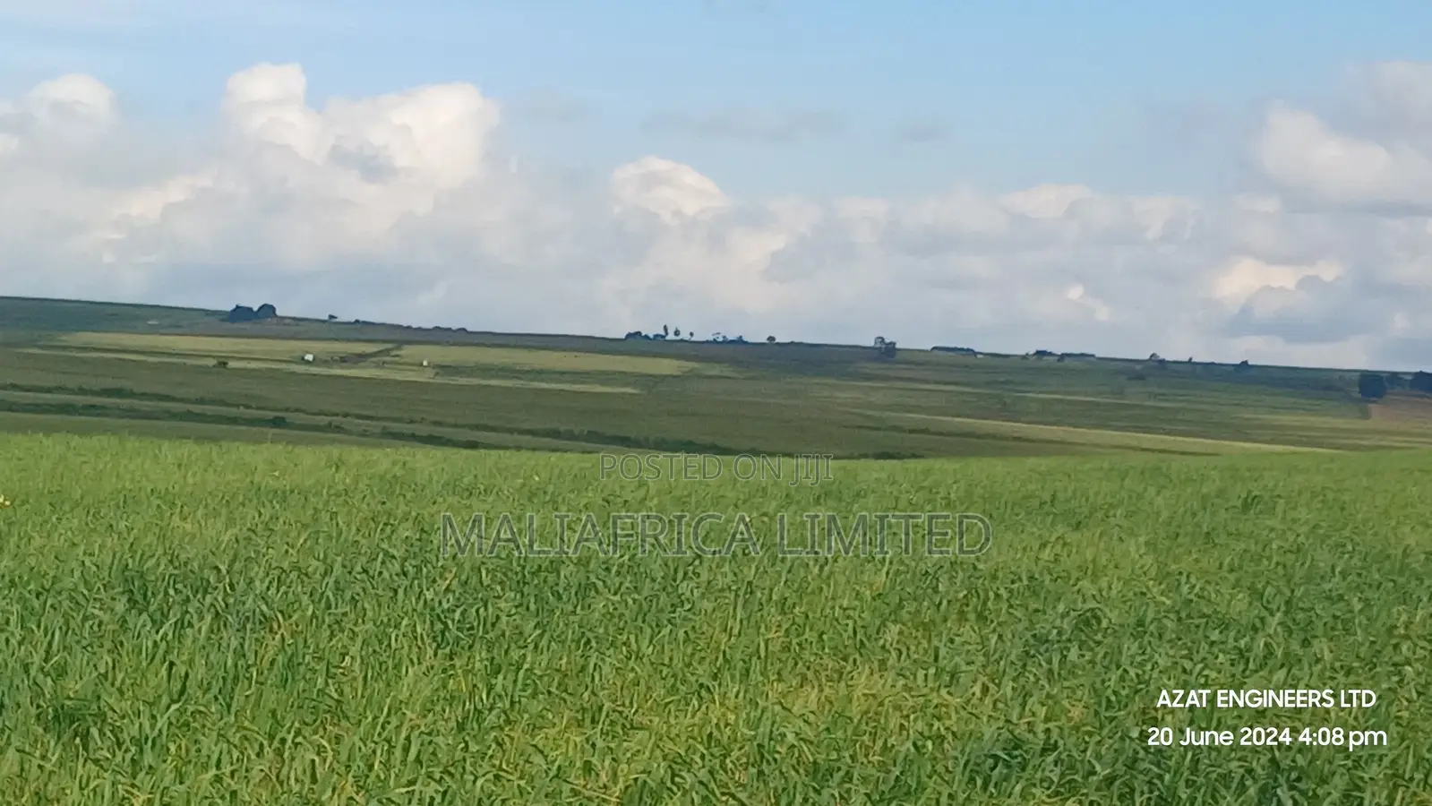 130 Acres in Maunarok