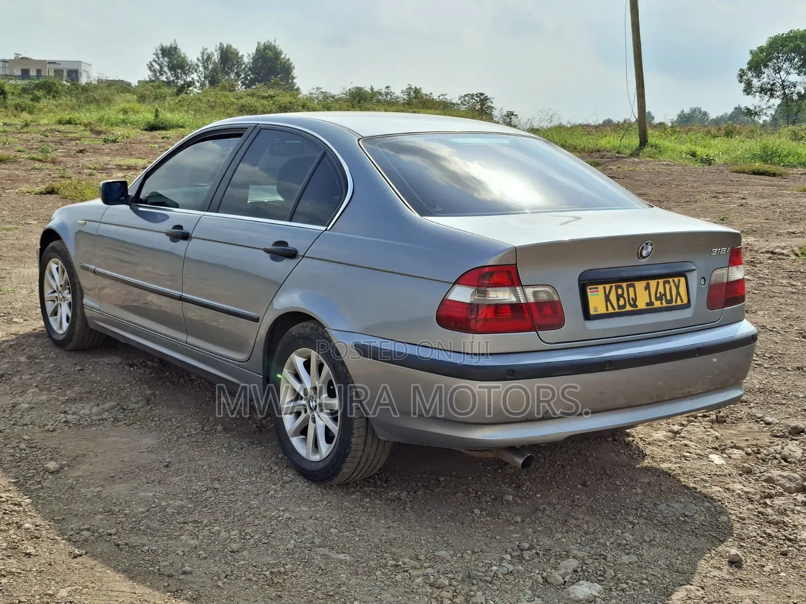 BMW 318i 2004 Gray