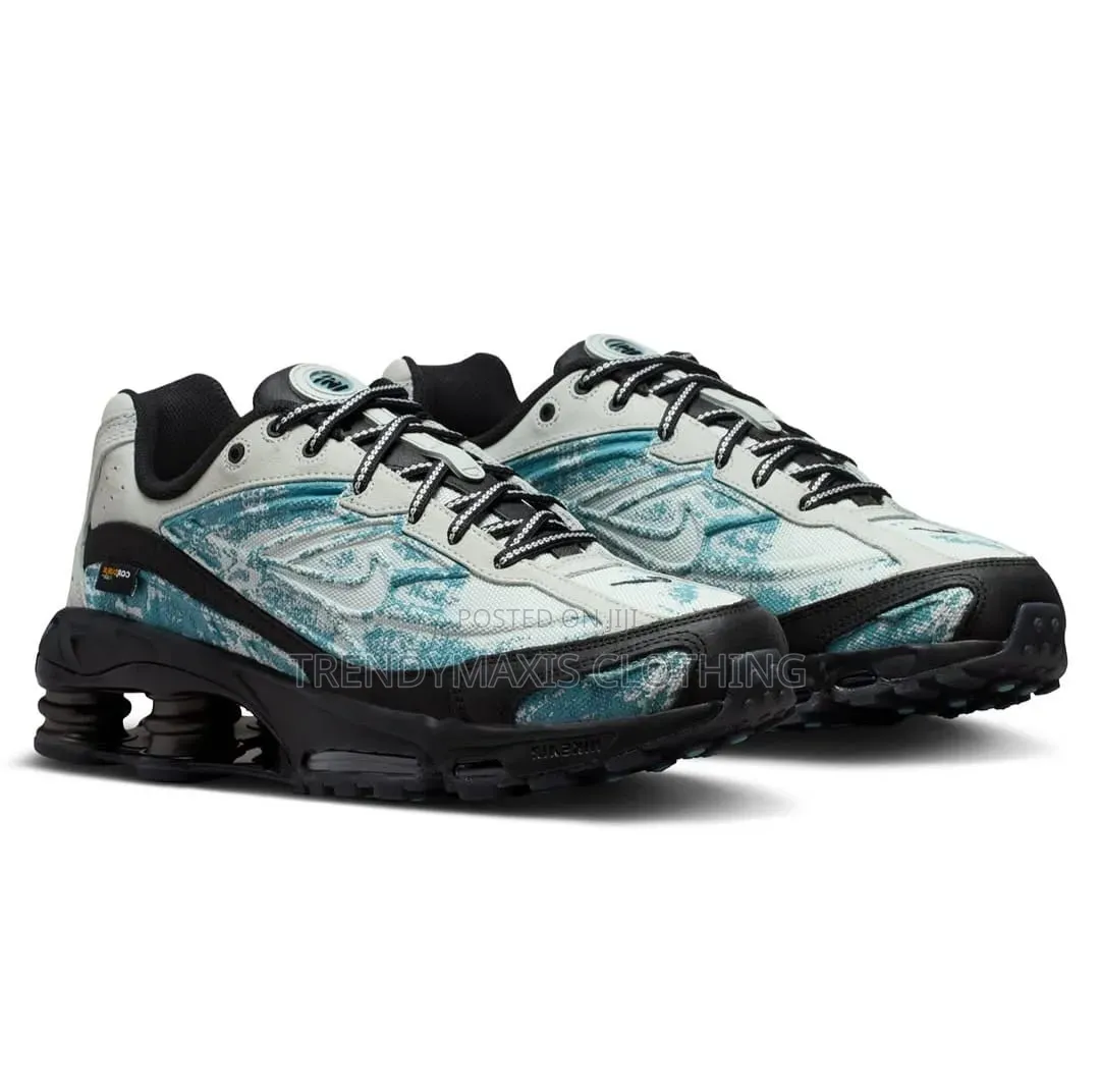 Nike Shox Sneakers