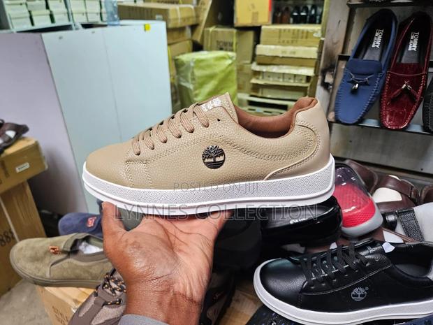 Men Casuals Shos Leather