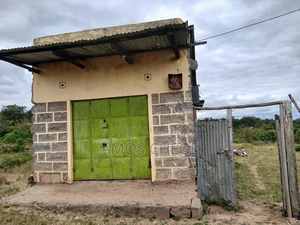 5bdrm House in Ngoliba for sale - main view