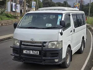 Toyota HiAce 2008 White
