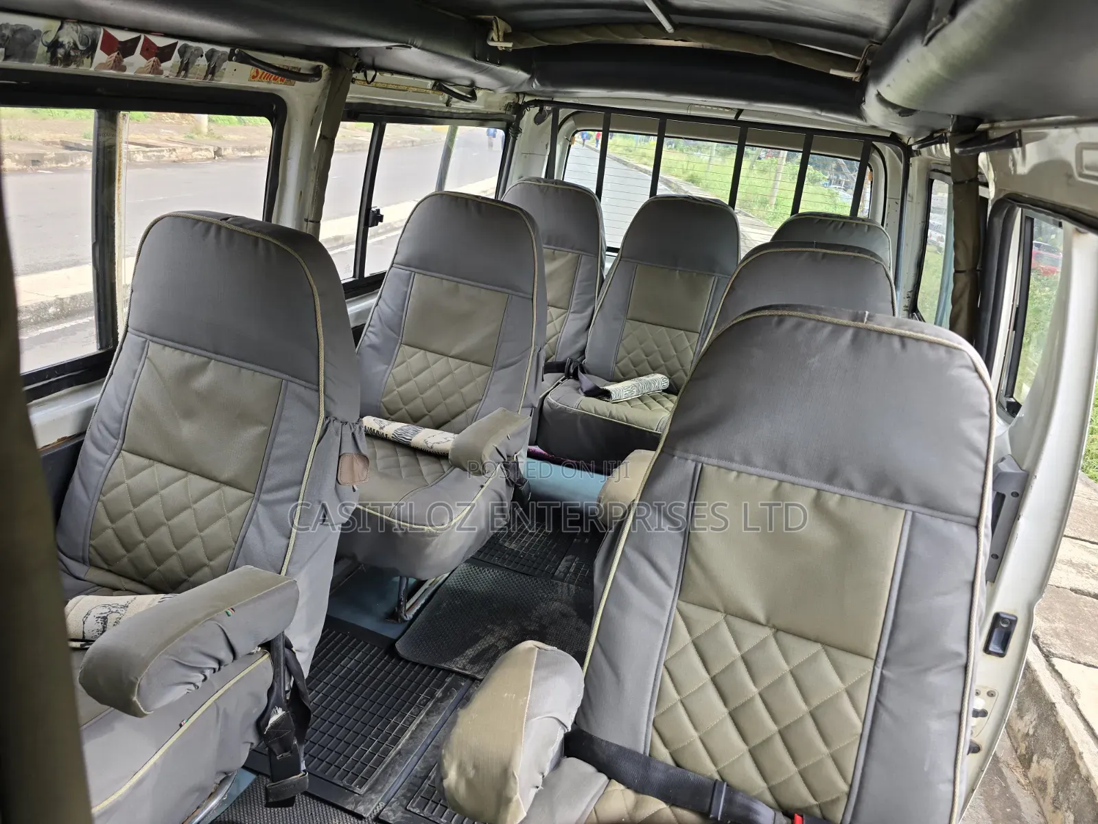 Toyota HiAce 2008 White