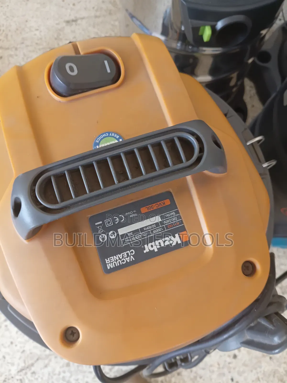 30-Liter Kzubr Industrial Vacuum Cleaner