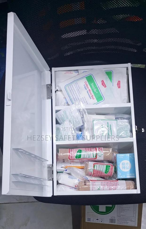 Occupational First Aid Box - thumbnail 2