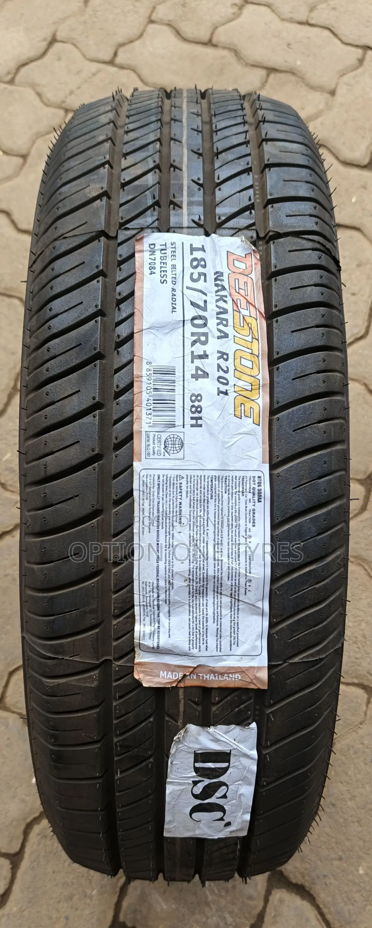 185/70r14 Deestone Tyre For Sale