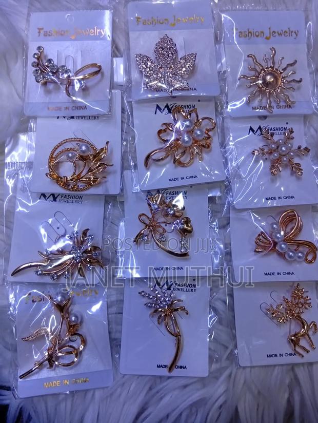 Earings ,Brooches and Rings